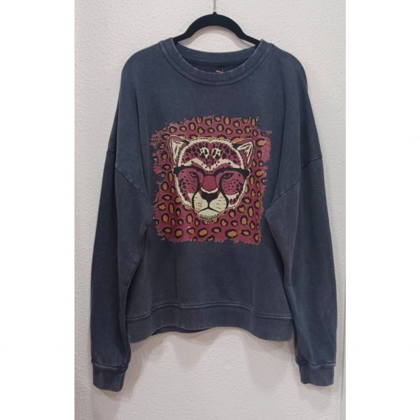 Sudadera desgastada
